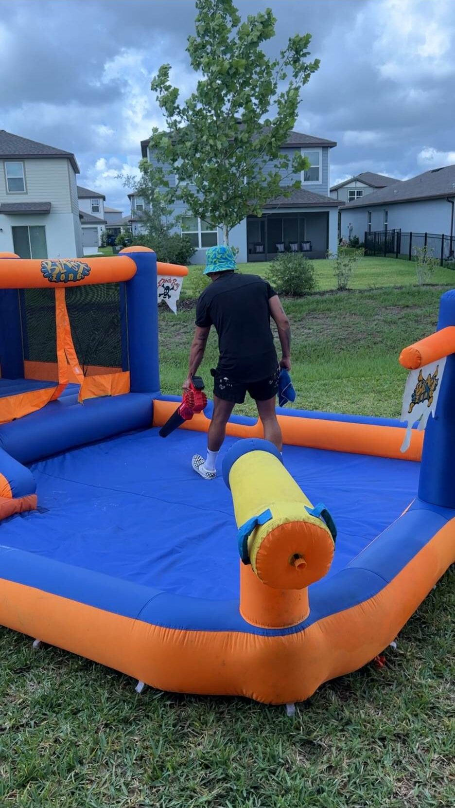 Cleaning water slide